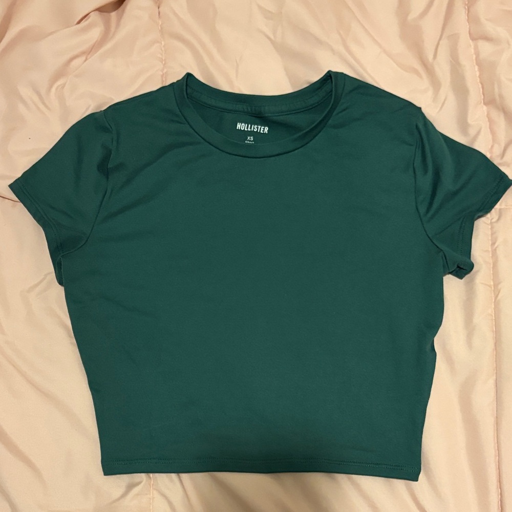 Hollister Women's Teal Crop Top